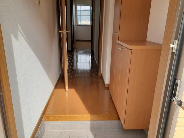 クァイエット　スクェア　Ｔ・Ｍの玄関