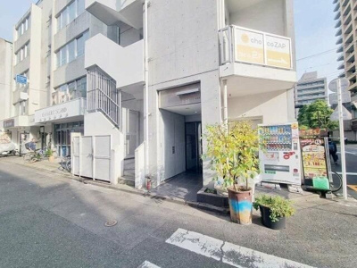 【エントランス】 | Ｂ－Ｗａｌｌ神保町