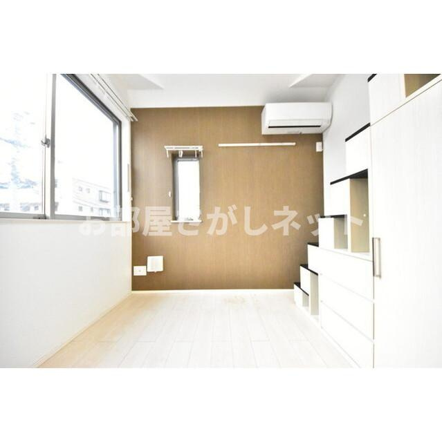 フリングホルニ【おとり物件なし】#学生・社会人にオススメ！初期費用分割払いOK！の洋室