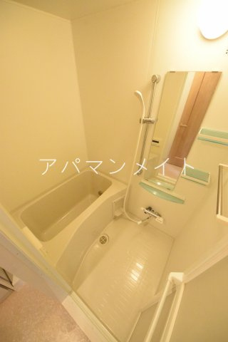 【浴室】 | ポートハイツ | ゆったり過ごせるお風呂です