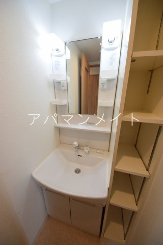 【洗面所】 | ポートハイツ | 使いやすい洗面所です