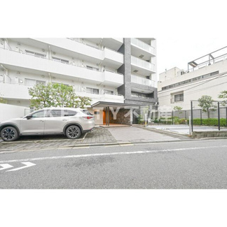 【駐車場】 | 駐車場完備です