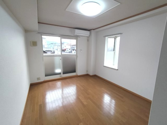 【居間・リビング】 | 北六甲ヒルズ | 北六甲ヒルズ(GoodHome)