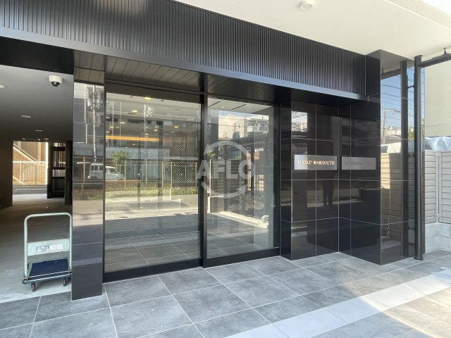 ルオーレプラス新大阪サウスのエントランス|LUORE+新大阪SOUTH　エントランス