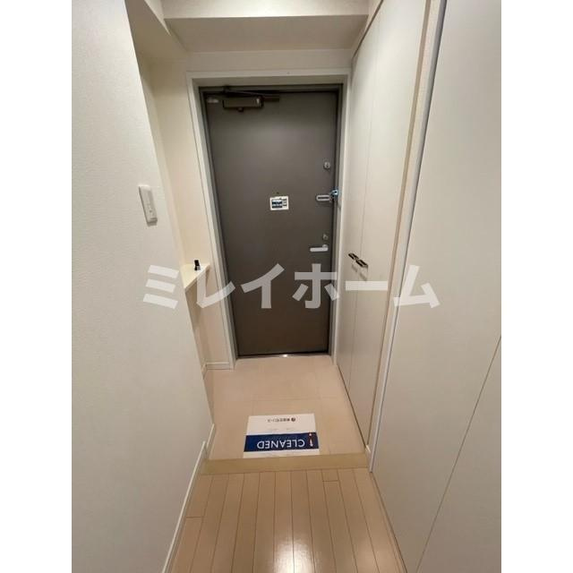 コンフォリア大森鹿島の玄関