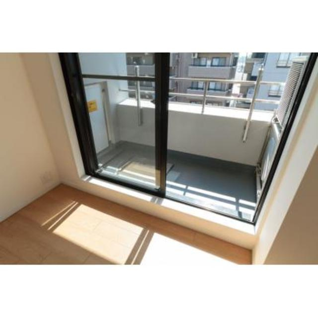 パティオスクエア中野のバルコニー|※写真は同タイプ住戸です。