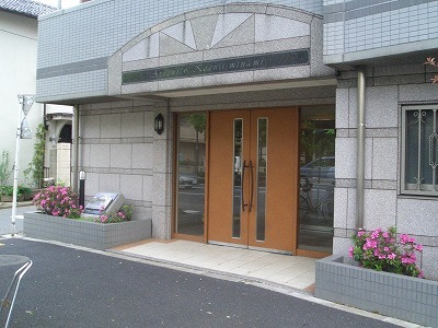 アヴィニティー高円寺南のエントランス|ゆとりのあるエントランスです
