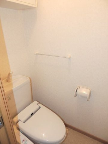 インプレイス　Ⅰのトイレ|落ち着いたトイレです