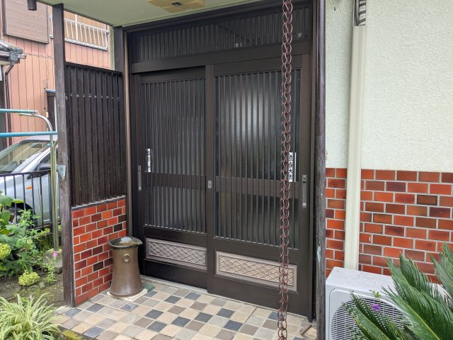 中古戸建　箕郷町生原の玄関