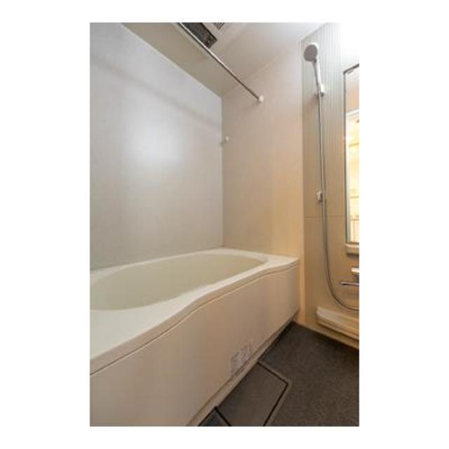 トレステージ目黒の浴室|※写真は同タイプ住戸です。