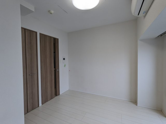 プレミアムキューブ大森本町の居間・リビング|ゆったり過ごせるリビングです