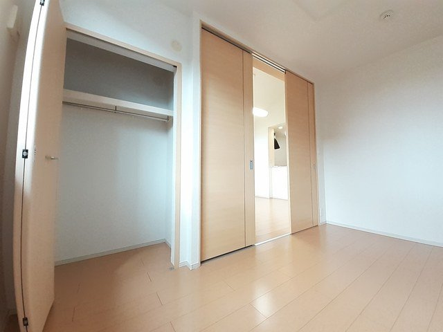 【内装】 | プロムナード壱番館 | 明るい室内です