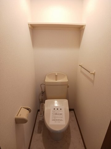 【トイレ】 | メゾン・ド・フレール | ゆったりとした空間のトイレです