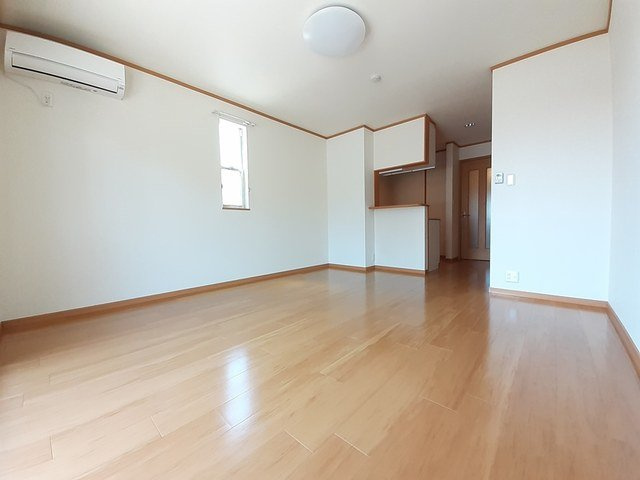 【居間・リビング】 | エスターブレＣ | ゆったりとした居間です