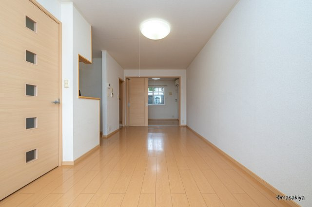 シャルマン櫻街の居間・リビング