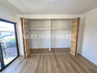【収納】 | 宝塚市売布１丁目中古戸建　南東角地リフォーム済 | 各居室には収納が設けられております♪たくさんのお洋服・小物が収納できます！室内を有効に使用していただけます！！