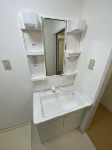 【独立洗面台】 | メゾン千里中央 | 洗面化粧台新調※イメージ写真