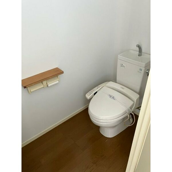 【トイレ】 | TOKIMEKIビル | コンパクトで使いやすいトイレです