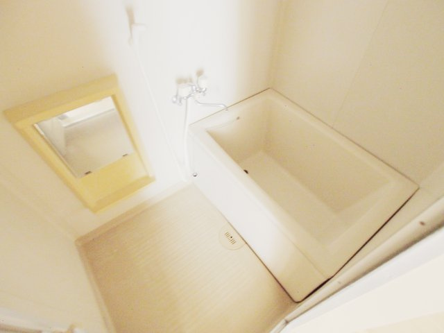 マンション久保1号の浴室