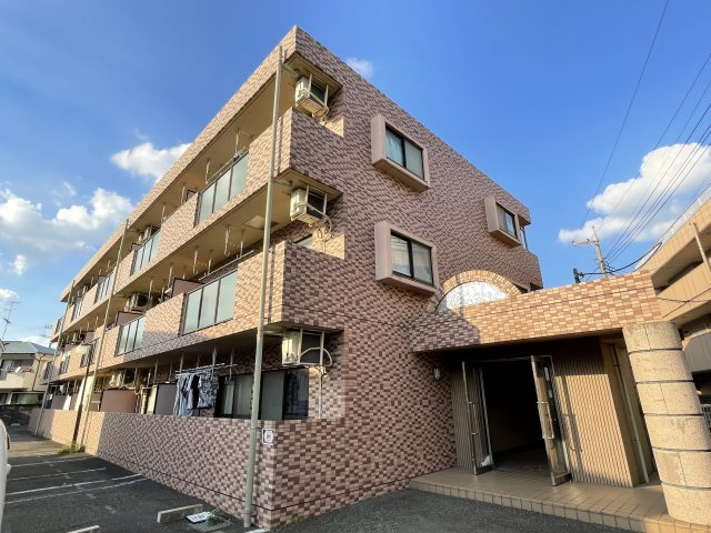 川崎市多摩区宿河原３丁目の賃貸マンションの外観