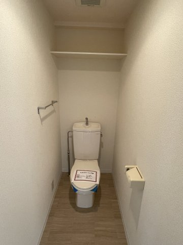 川崎市多摩区宿河原３丁目の賃貸マンションのトイレ