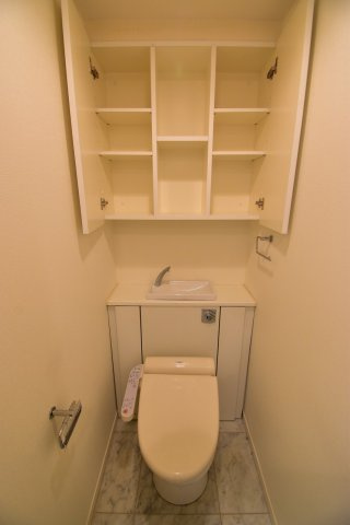 【トイレ】プレジール三ノ宮