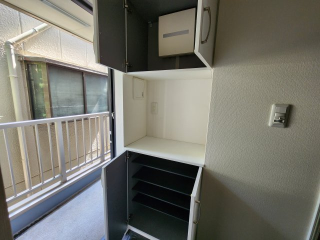 グランバニエB棟の収納
