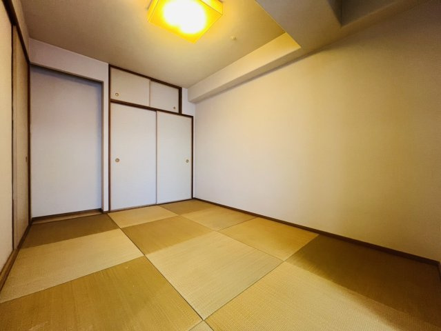 アルファステイツ垂水高丸の和室|琉球畳でおしゃれ度アップ！
畳の香りに満たされた室内は、アロマセラピー効果もあるそうです♪