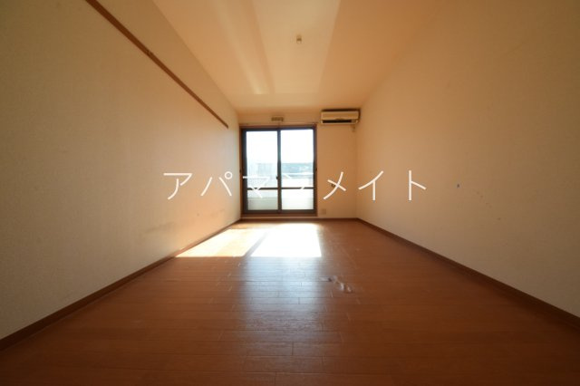 【寝室】 | セティオ二番館 | 落ち着いて過ごせるお部屋です