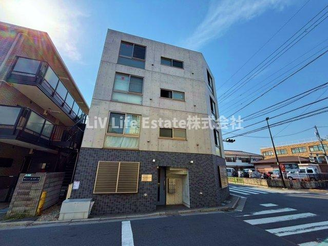 レガリア大泉学園の外観