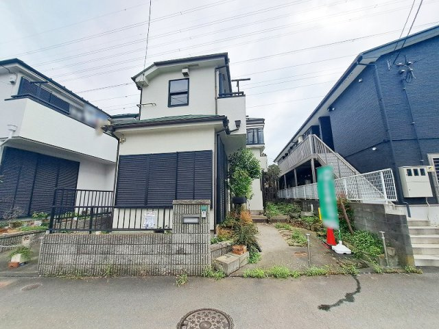 【外観】 | 新座市栄2丁目　中古一戸建住宅　(保谷店) | 第一種低層住居専用地域につき住環境の良さが魅力。