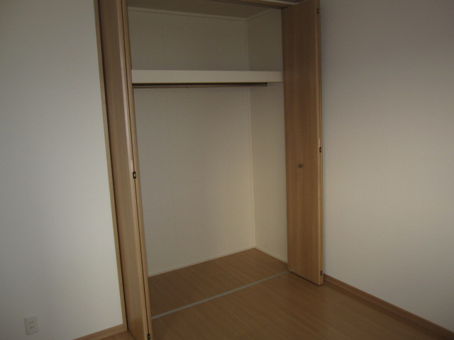 エグレッタコートA棟の収納