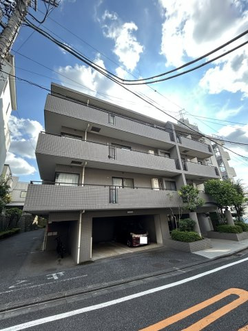 ソルクレスト本郷の外観