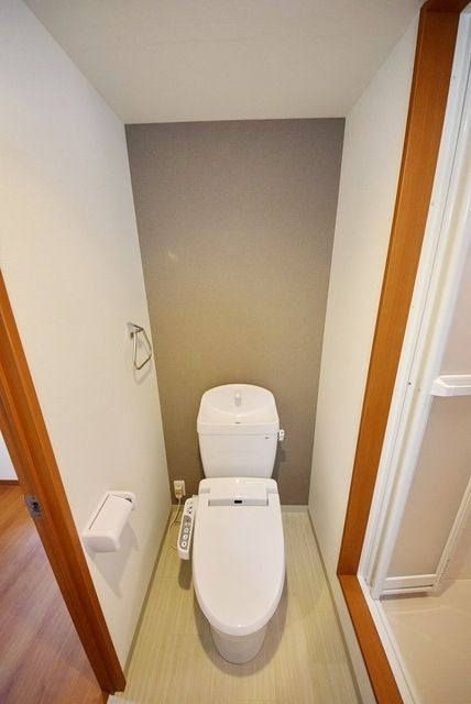 サニー日進町のトイレ|※別部屋参考写真
