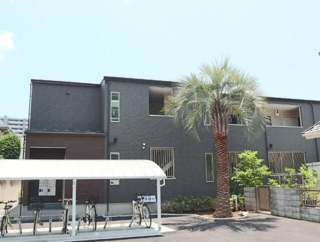Ｌａ　Ｍａｄｒｅ幸福館の外観