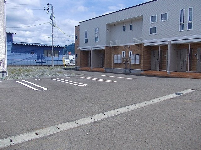 ブルス・ハープⅡの駐車場|カースペースがあります