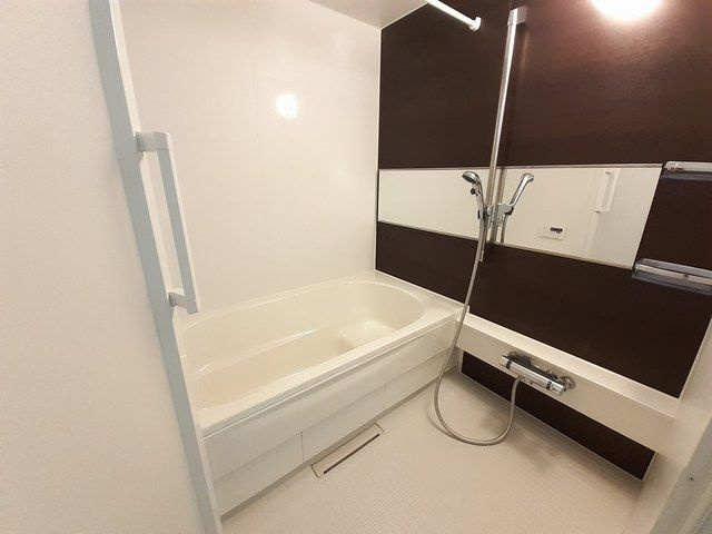 フェリーチェⅥの浴室