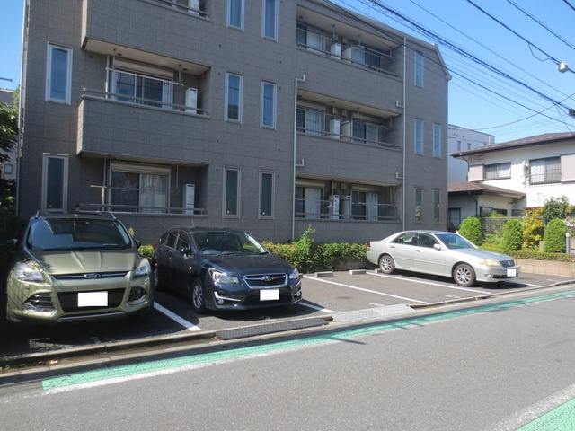 グランドール南水元の駐車場|★敷地内有料駐車場★