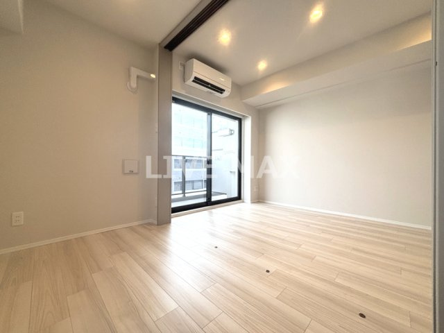 【居間・リビング】シーズンフラッツ新大阪ＳＯＵＴＨ