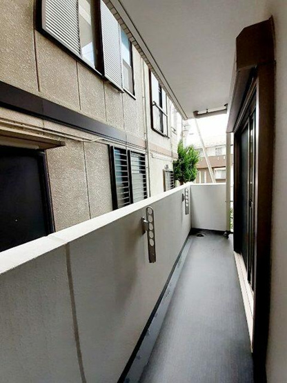 【バルコニー】