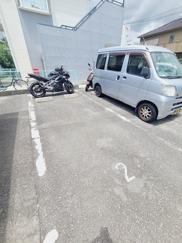 レオパレスＳｏｕｔｈＣｏｕｒｔの駐車場