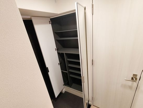 プレサンス神戸キュリオの収納