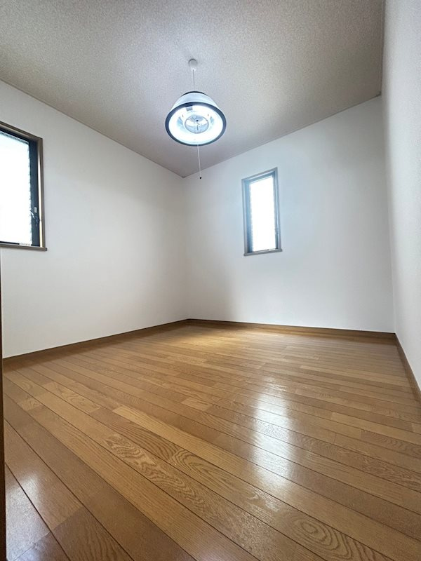高徳町１丁目戸建