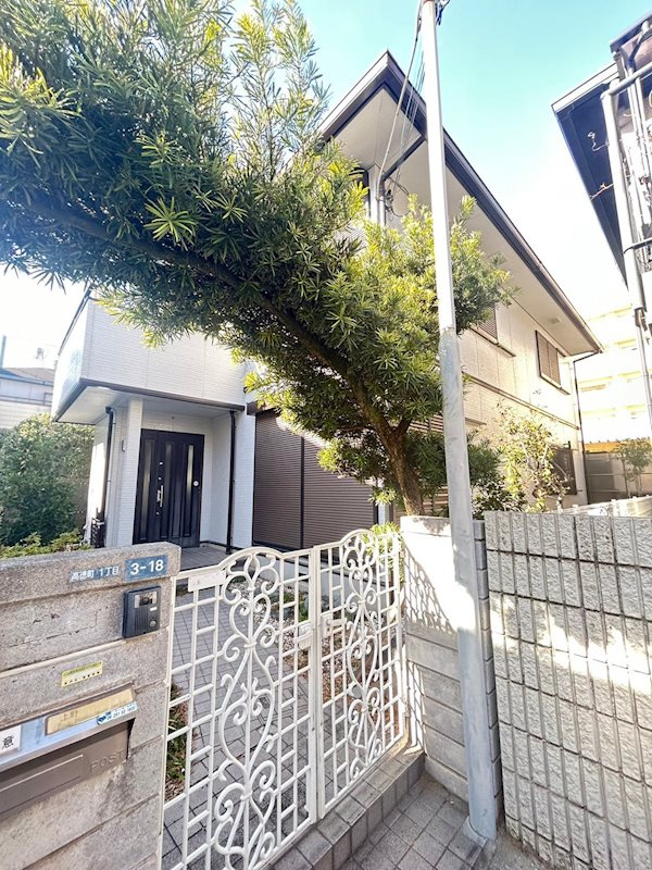 高徳町１丁目戸建の外観