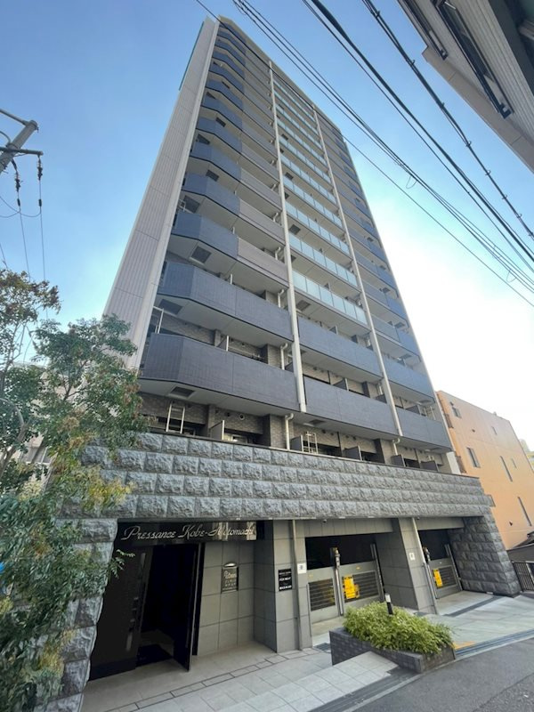 プレサンス神戸元町の外観