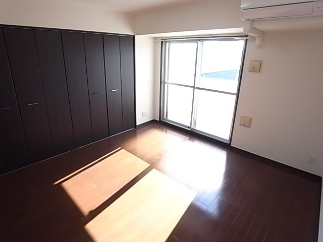 S-FORT神戸小河通の寝室