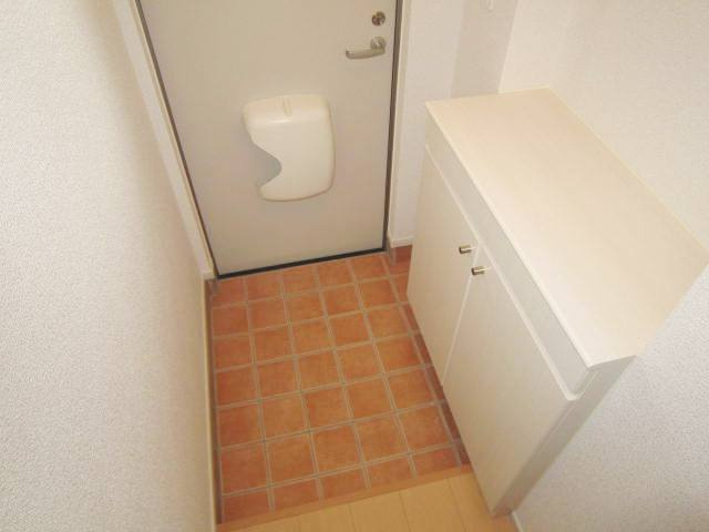 エスポワール小林の玄関|※同施工会社の類似写真になります。