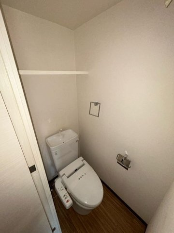 ロイスグラン神戸下沢通のトイレ