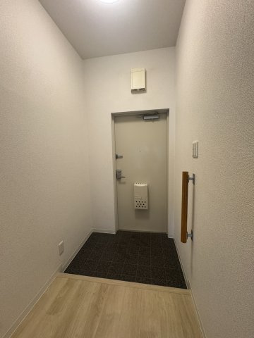 キャナルタウンウェスト1号棟の玄関