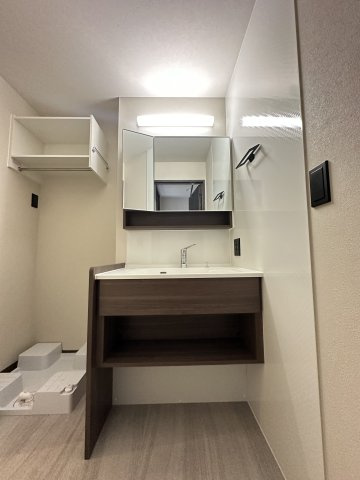 D-ROOM室見の洗面所
